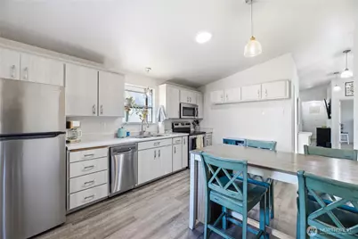 209 16th St SW, Puyallup, WA 98371 - Photo 16