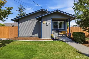 209 16th St SW, Puyallup, WA 98371 - Photo 2