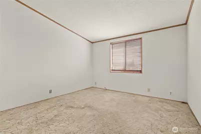 812 68th Avenue E, Fife, WA 98424 - Photo 24