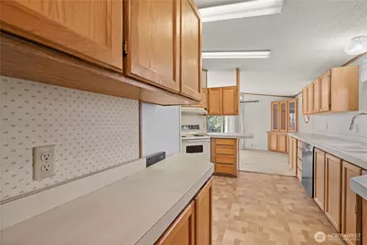 812 68th Avenue E, Fife, WA 98424 - Photo 34