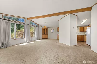 812 68th Avenue E, Fife, WA 98424 - Photo 16