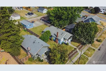 3614 S Ainsworth Avenue, Tacoma, WA 98418 - Photo 2