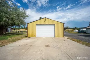 8511 E Hamilton Rd, Chattaroy, WA 99003 - Photo 36