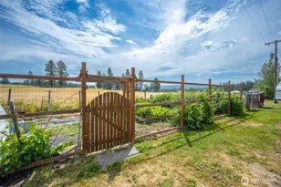 8511 E Hamilton Rd, Chattaroy, WA 99003 - Photo 34