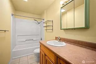 8511 E Hamilton Rd, Chattaroy, WA 99003 - Photo 20