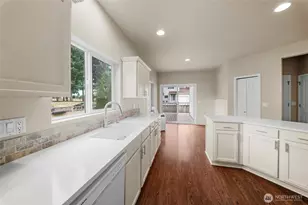 5800 Balustrade Blvd SE, Lacey, WA 98513 - Photo 8