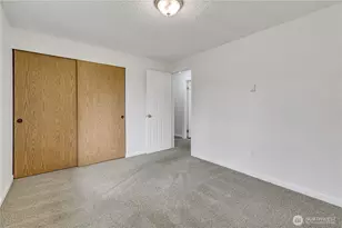 210 E 36th St, Tacoma, WA 98404 - Photo 18