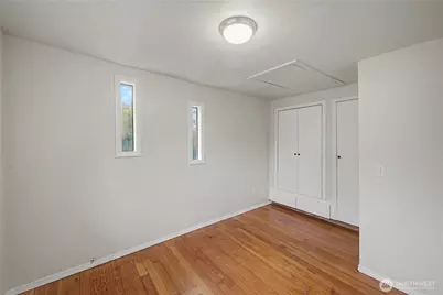 10255 41st Avenue SW, Seattle, WA 98146 - Photo 14