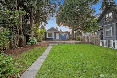 10255 41st Avenue SW, Seattle, WA 98146 - Photo 1