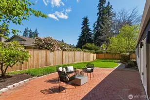 16432 NE 18th St, Bellevue, WA 98008 - Photo 32