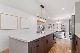 16432 NE 18th St, Bellevue, WA 98008 - Photo 12