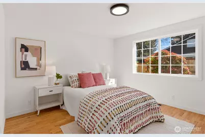 16432 NE 18th Street, Bellevue, WA 98008 - Photo 20
