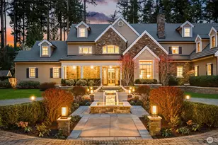2045 250th Pl NE, Sammamish, WA 98074 - Photo 2