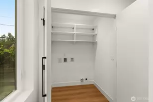 9215 12th Ave NE, Seattle, WA 98115 - Photo 30
