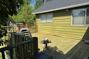 12026 59th Ave S, Seattle, WA 98178 - Photo 6