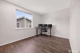 12712 Admiralty Way, Everett, WA 98204 - Photo 6