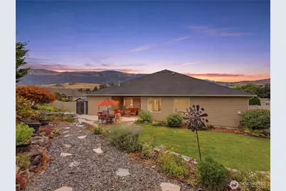 20 Luther Court, Malaga, WA 98828 - Photo 2