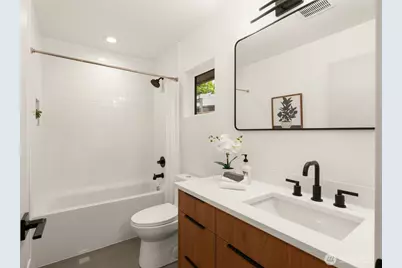 9211 12th Avenue NE, Seattle, WA 98115 - Photo 20