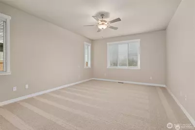 9045 Wyatt Loop SE, Tumwater, WA 98501 - Photo 18