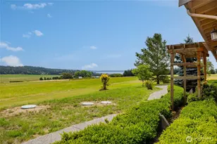 1049 Burchell Rd, Coupeville, WA 98239 - Photo 36
