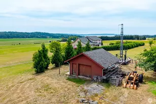 1049 Burchell Rd, Coupeville, WA 98239 - Photo 32