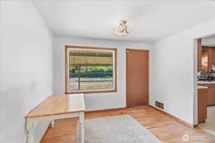 1318 F St SE, Auburn, WA 98002 - Photo 8