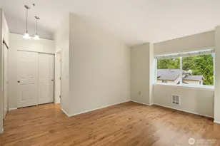 12440 NE 7th Pl, Bellevue, WA 98005 - Photo 14