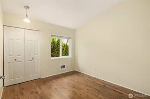 12440 NE 7th Pl, Bellevue, WA 98005 - Photo 18