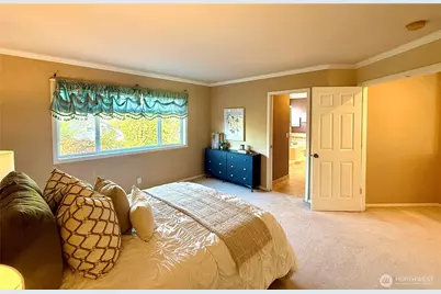 2698 230th Avenue SE, Sammamish, WA 98075 - Photo 18