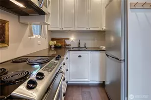 256 Windsor Dr, Point Roberts, WA 98281 - Photo 14