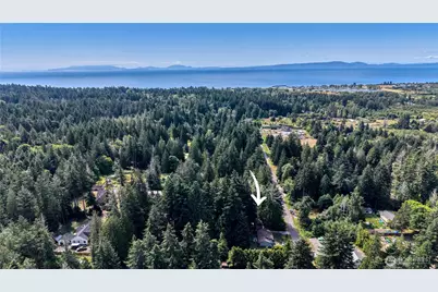 256 Windsor Drive, Point Roberts, WA 98281 - Photo 2