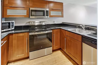 7323 NE Sand Point Way #211, Seattle, WA 98115 - Photo 6