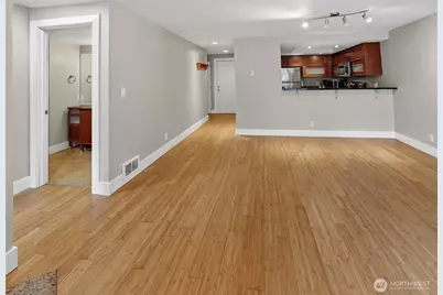 7323 NE Sand Point Way #211, Seattle, WA 98115 - Photo 8