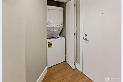 7323 NE Sand Point Way #211, Seattle, WA 98115 - Photo 14