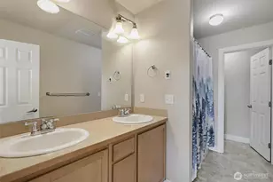 5210 35th St E, Fife, WA 98424 - Photo 14