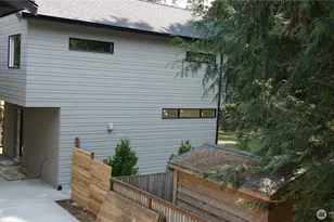 14338 Bagley Ave N, Seattle, WA 98133 - Photo 24