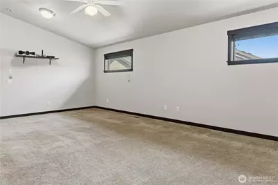 310 Leann Street, Mount Vernon, WA 98274 - Photo 28