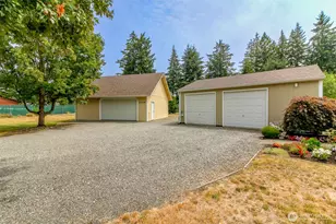 4008 357th St S, Roy, WA 98580 - Photo 2