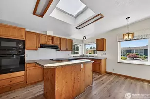 1402 22nd Street NE, Auburn, WA 98002 - Photo 4