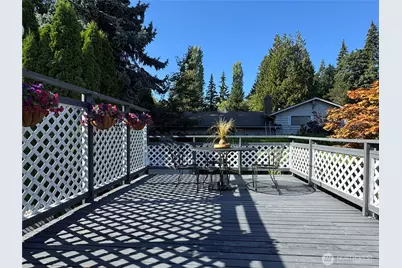 14820 NE 12th Street, Bellevue, WA 98007 - Photo 30