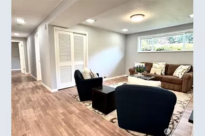 14820 NE 12th Street, Bellevue, WA 98007 - Photo 24
