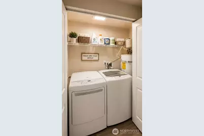 4515 125th Avenue SE #B210, Bellevue, WA 98006 - Photo 6