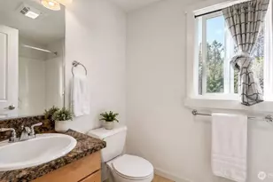 4515 125th Ave SE, Bellevue, WA 98006 - Photo 4