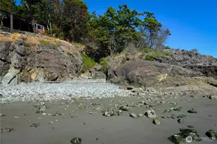 11502 N Del Mar Dr, Anacortes, WA 98221 - Photo 12