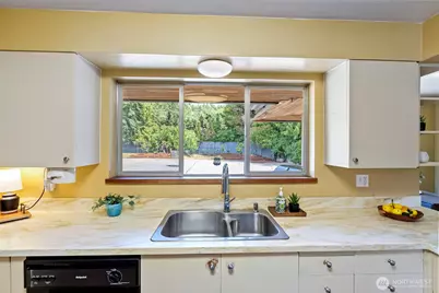 18146 9th Avenue NE, Poulsbo, WA 98370 - Photo 16