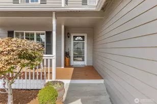 10205 216th Ave E, Bonney Lake, WA 98391 - Photo 2
