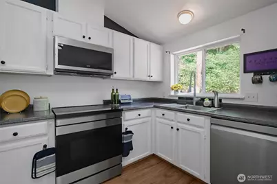 18908 SE 116th Place, Issaquah, WA 98027 - Photo 10
