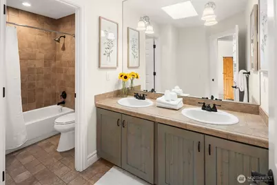 12022 NE 97th Street, Kirkland, WA 98033 - Photo 24
