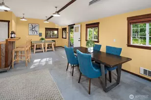 12022 NE 97th St, Kirkland, WA 98033 - Photo 32