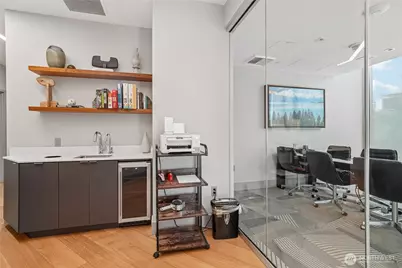 2510 6th Avenue #1706, Seattle, WA 98121 - Photo 28